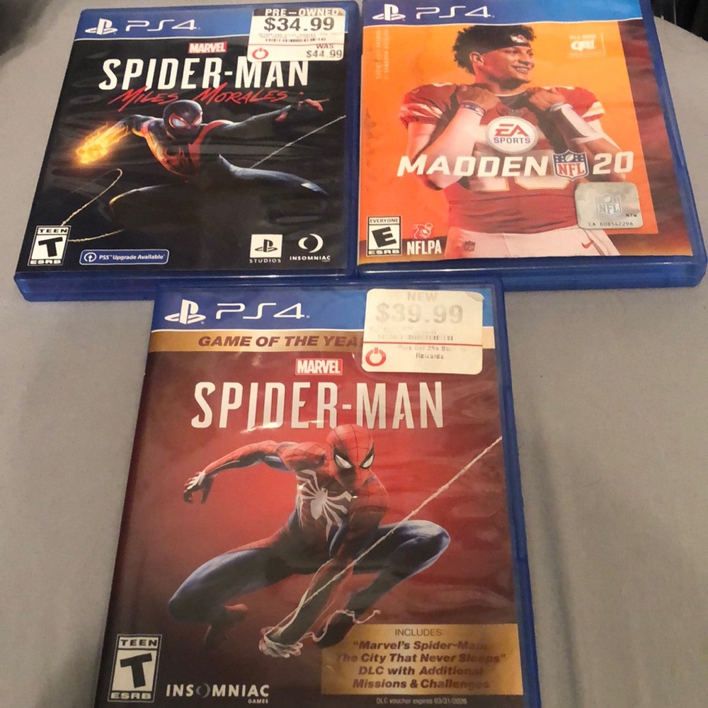 PS - 4 games in original cases.price is original for one game. Take all 3 for 40